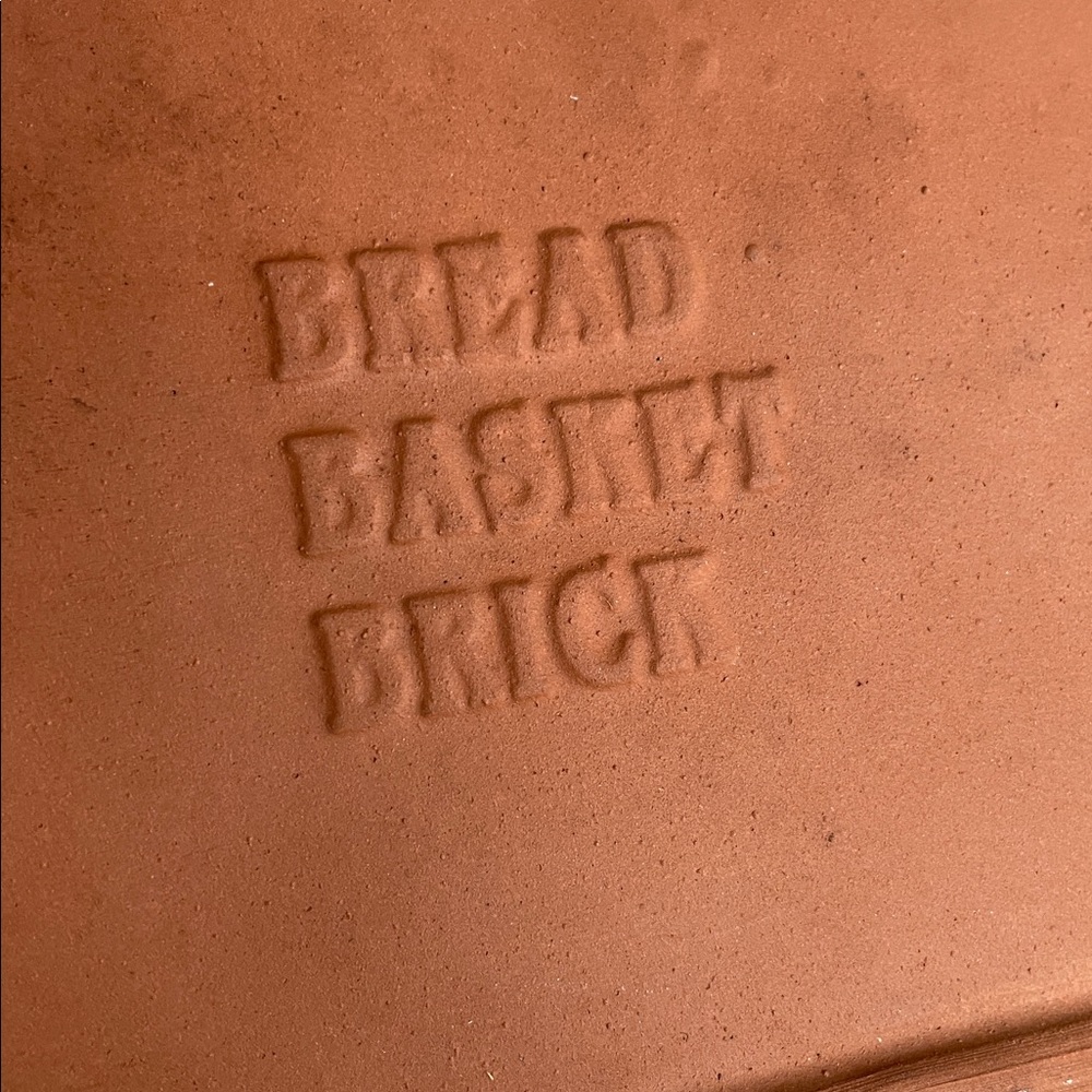 Longaberger Bread Basket and Warming Brick Excellent Condition - Picture 7 of 11